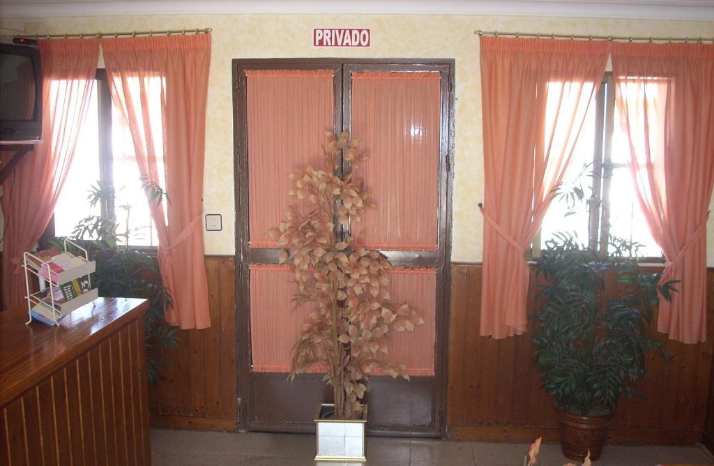 Hostal Don Diego ซานฮวน เดล ปูแอร์โต ภายนอก รูปภาพ